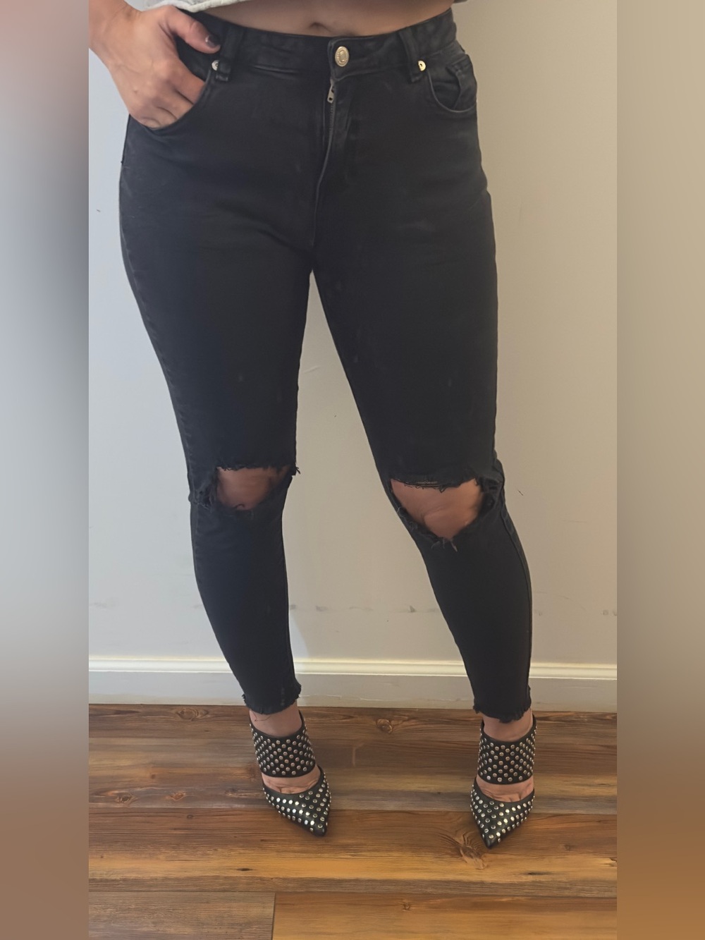 ASOS Petite Black Ripped Skinny Jeans Sz 4p